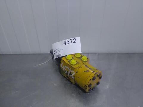 Sonstige 8443955122 - Steering unit/Lenkeinheit/Orbitrol