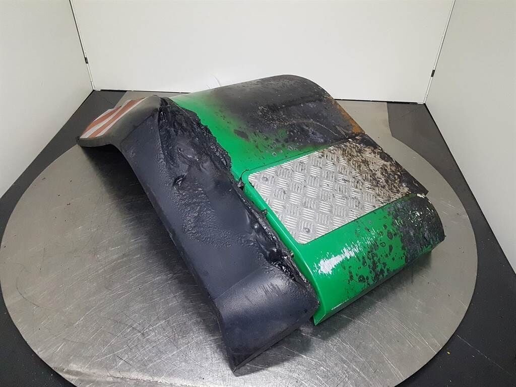 426E AGRI HT - Mud guard/Kotfluegel/Spatbord 2