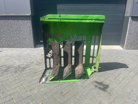 835E-158181-Hood/Hutze/Haube/Kap 3