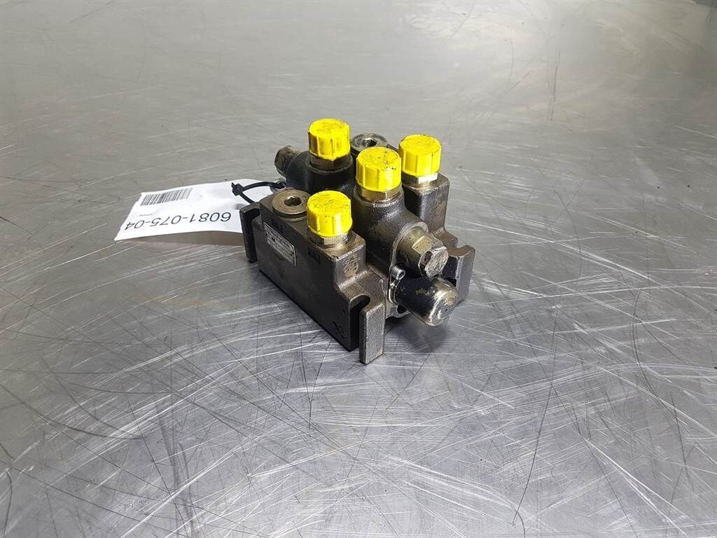 AS5-4198098A-Nordhydraulic RS-211-Valve 2