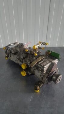 Sonstige Sauer Sundstrand TPV4/046+046-R4Z - Drive pump