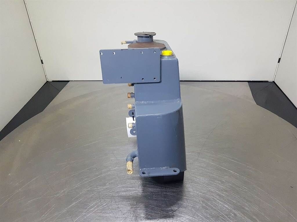TD15-1000061143-Tank/Behälter/Reservoir 3