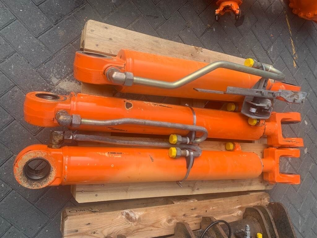 W 170 - Lifting cylinder/Hubzylinder/Hefcilinder 2