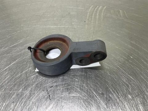 Deutz 4286856 - mounts/Motorlager/Motorsteunen