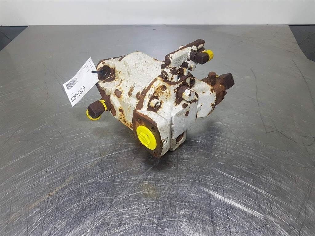 HL760-9 - Load sensing pump 2