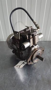 Sonstige SPV18-2035 - 4700003002 - Drive pump/Fahrpumpe
