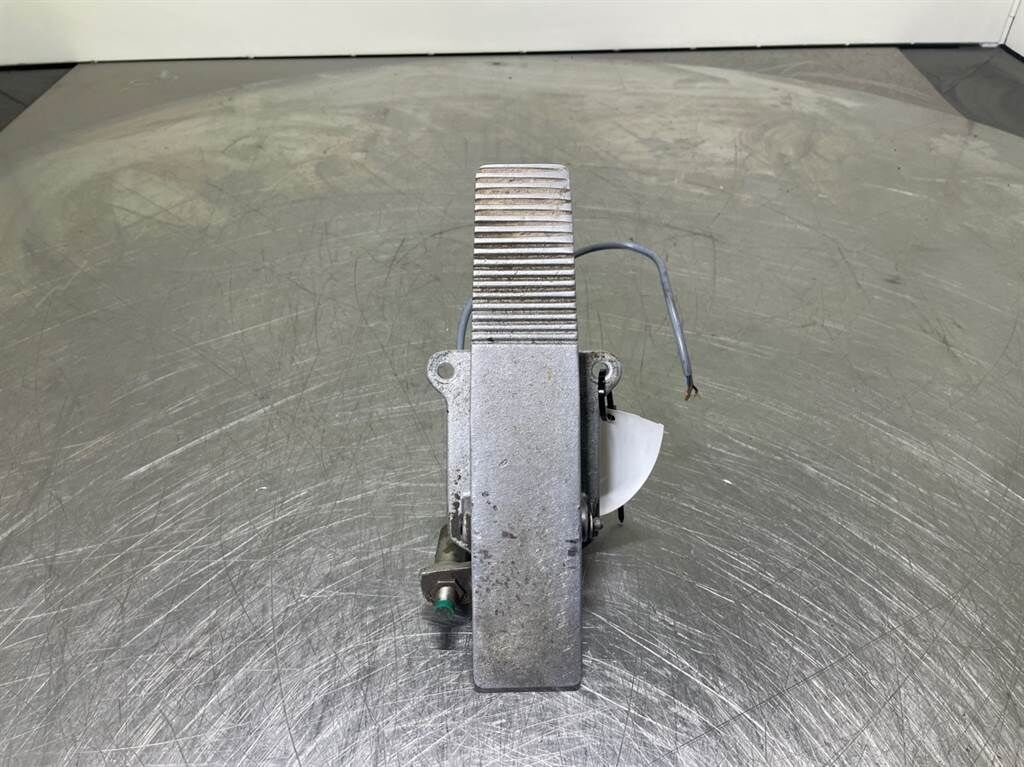 A924B-9075098/9198863-Servo valve/Servoventil 3