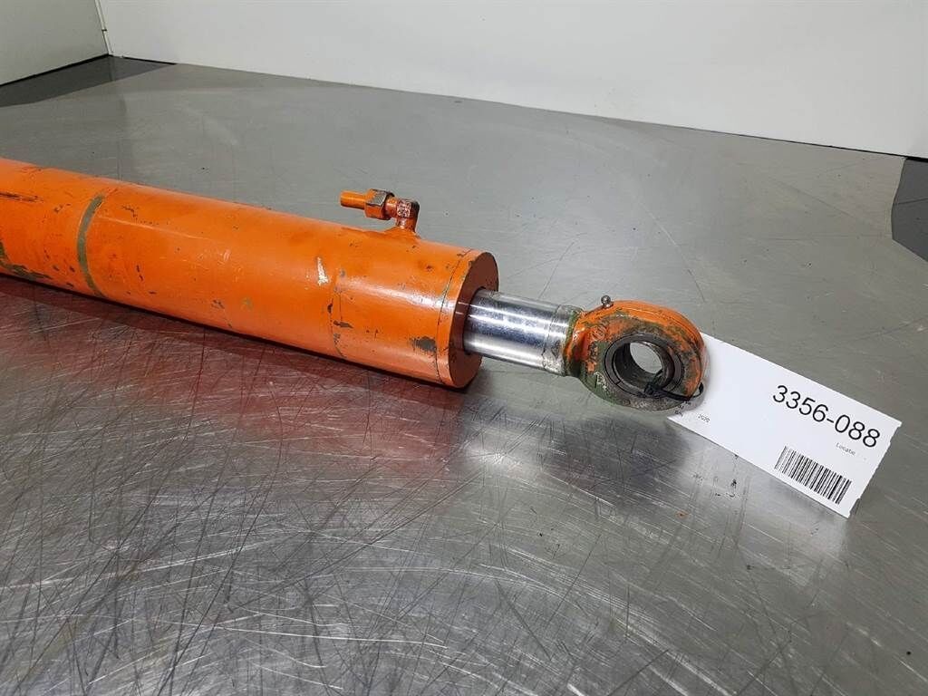 - Lifting cylinder/Hubzylinder/Hefcilinder 2