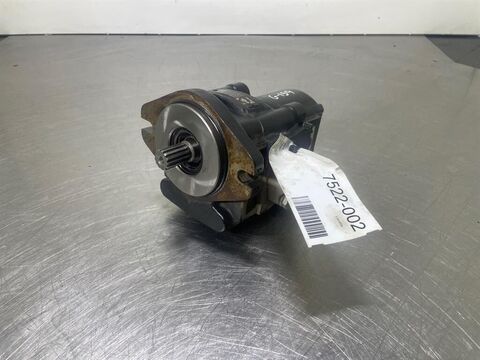 Sonstige MT625/730/930-52524783-Gearpump/Zahnradpumpe