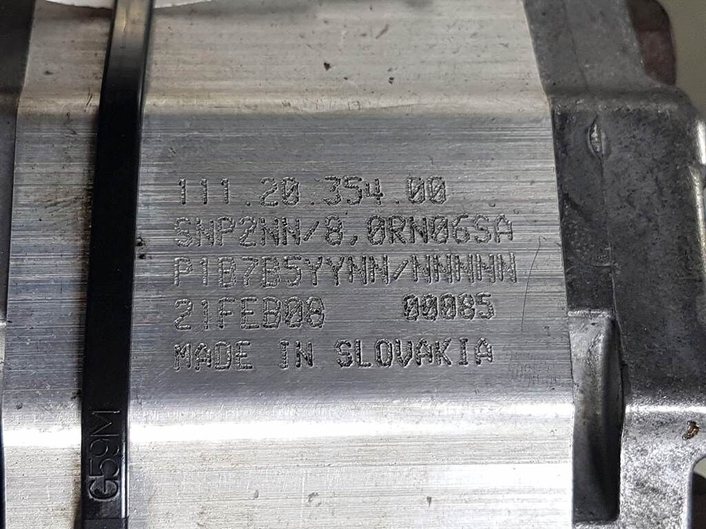 SNP2NN/8,0RN06SA - Gearpump/Zahnradpumpe 3