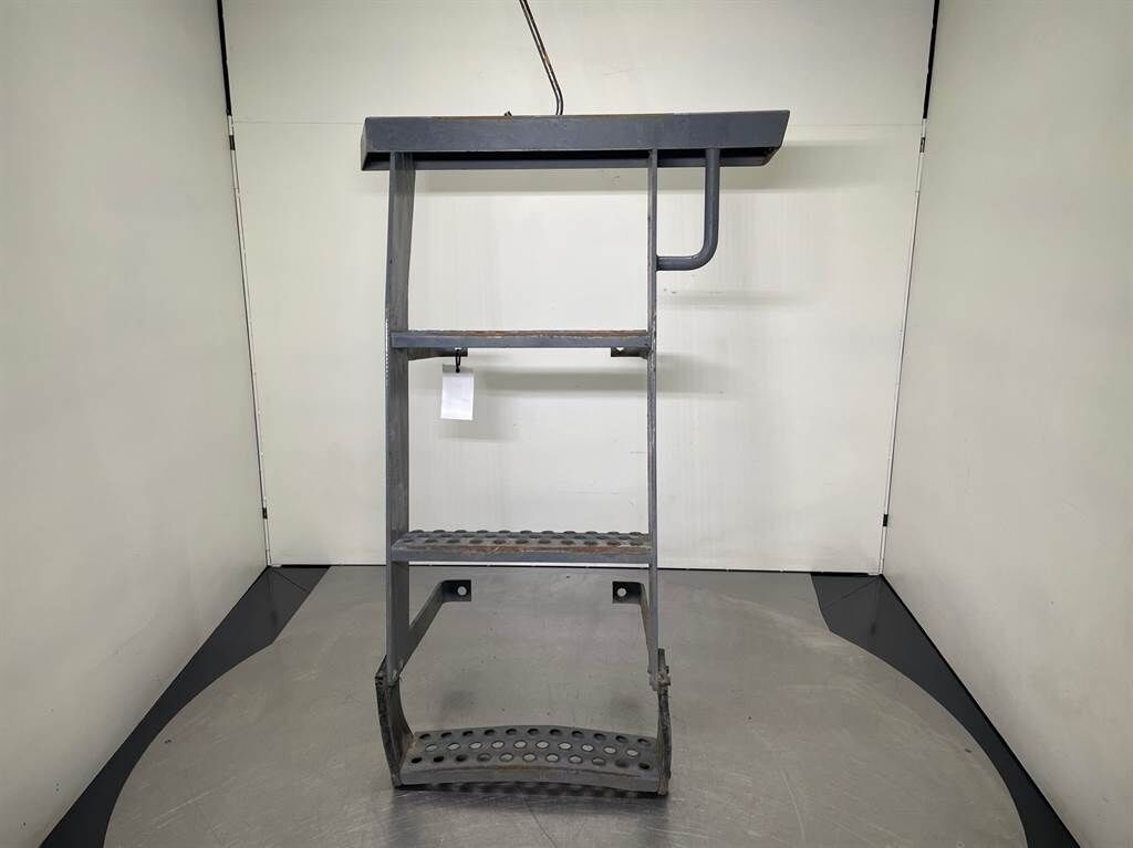 WA270-3 - Stair panel/Trittstufen/Traptreden 2