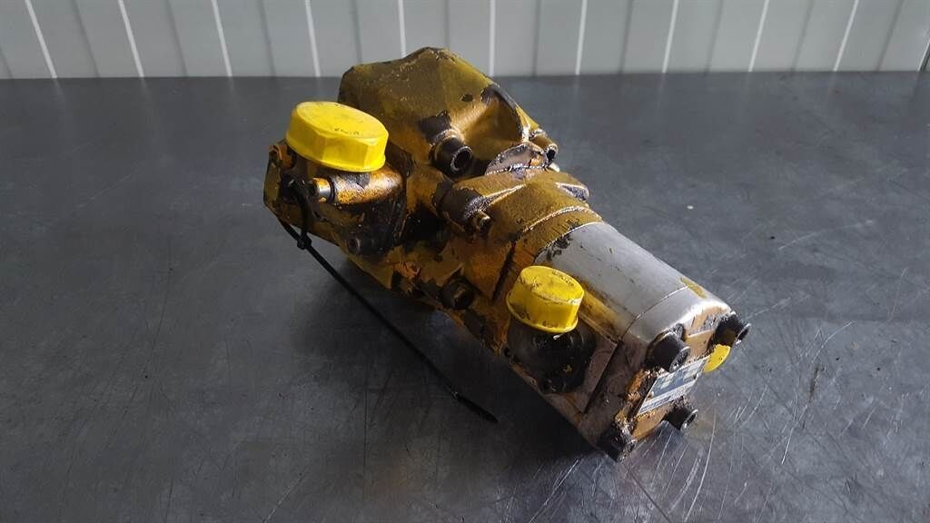 KP2/28 - Ahlmann AZ 9 - Gearpump 2