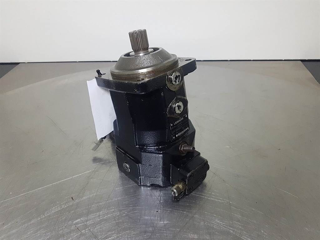 L544- 5716916-R902057234-Drive motor 1