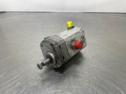 Sonstige MT732-52513563-Gearpump/Zahnradpumpe/Tandwielpom