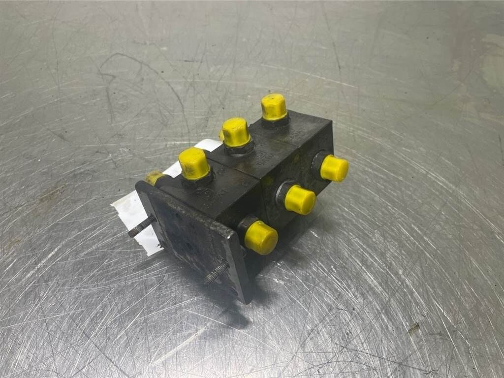 LH80-5006952-Valve/Ventile/Ventiel 3