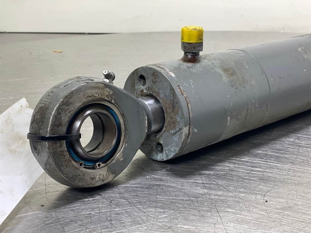 L514-9913474-Steering cylinder/Lenkzylinder 2