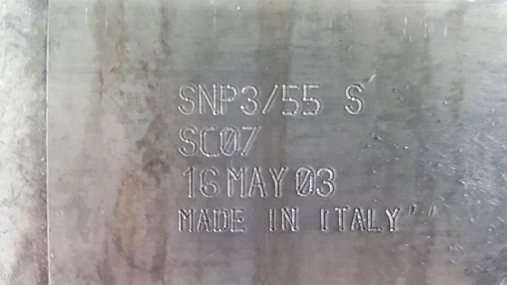 Sauer Sundstrand SNP3/55SC07 - Gearpump 3