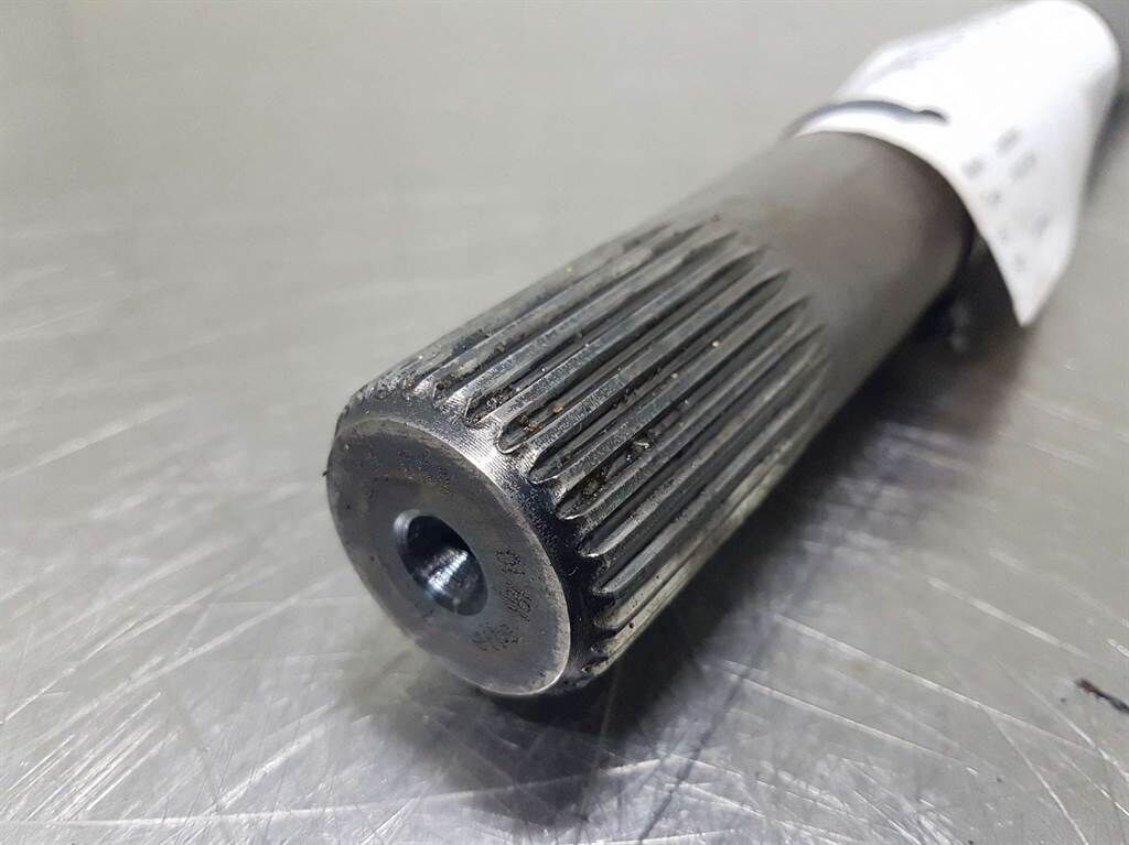 LH22M-10489622-ZF MT-E3060-Joint shaft/Steckwell 3