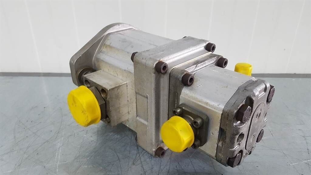 Sauer Sundstrand SNP3/33SSC47G/4F - Gearpump 2