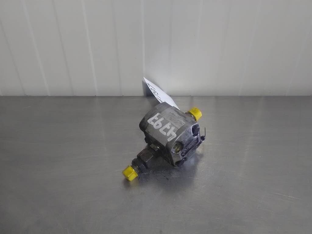 Marzocchi HT/05/94 - Mecalac 11 CX - Gearpump 2