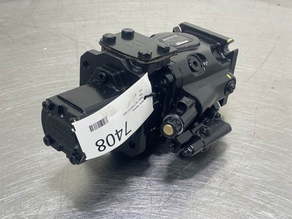 MLT635/741/940-52537987-Drive pump/Fahrpumpe 3