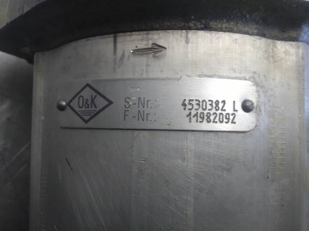 11982092 - Gearpump/Zahnradpumpe/Tandwielpomp 3