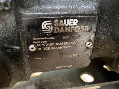 Sonstige Sauer Danfoss MPV046CBAJ - Genie Z45 - Drive pum