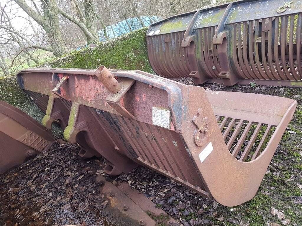SW2003-C. Klein W18-2,50 mtr-Skeleton bucket 2