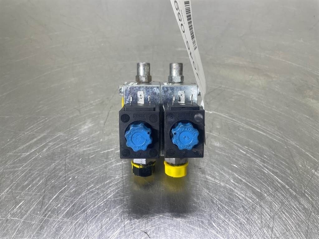 12MTX-6090481-Walvoil 5KT7200301-2/2 Valve 3