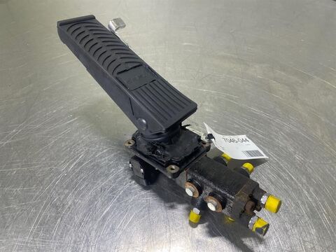 Sonstige 12MTX-5360657-Brake valve/Bremsventile/Remventie
