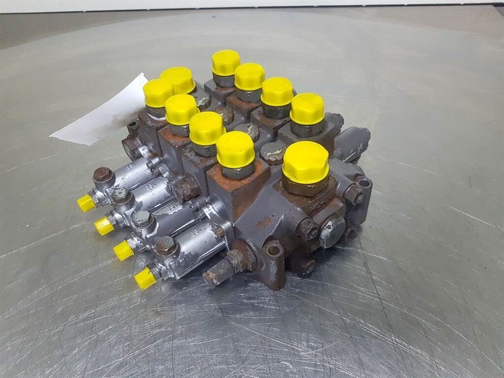 AZ210E-23104706-Valve/Ventile/Ventiel 3