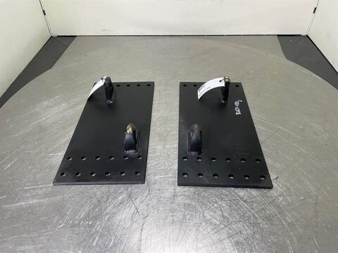Sonstige Aanlasoren Landbouw - Adapter plate/Adapterplatt