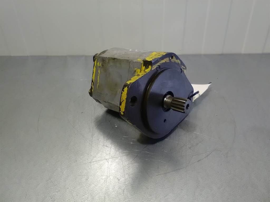 - Sigma 1PF2G322/032RD07MB-S019 - Gearpump 1