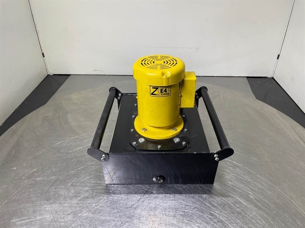 ZE4020NW - 1,8 KW - Compact-/steering unit 3