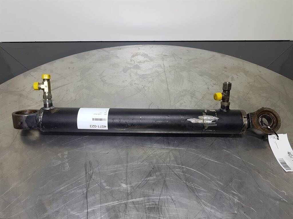 L12 - AZ30532400-0557 - Steering cylinder 1