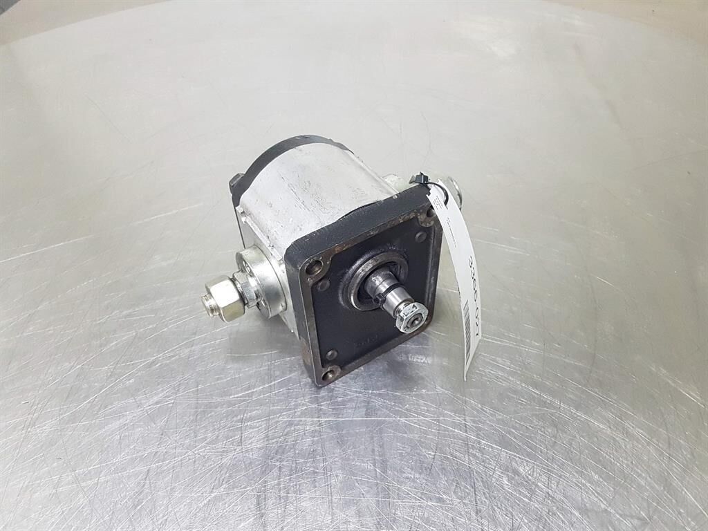 PLP30.38S0-83E3-Gearpump/Zahnradpumpe/Tandwielpo 2