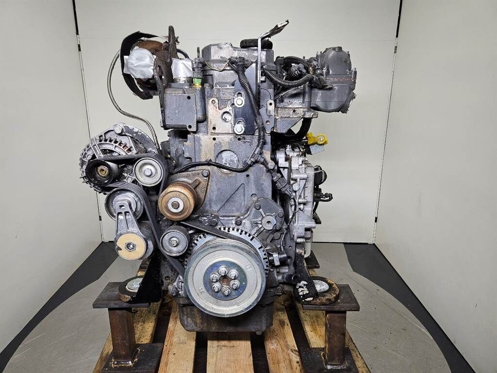 W110C-FPT F4HFE413J- /Motor 3
