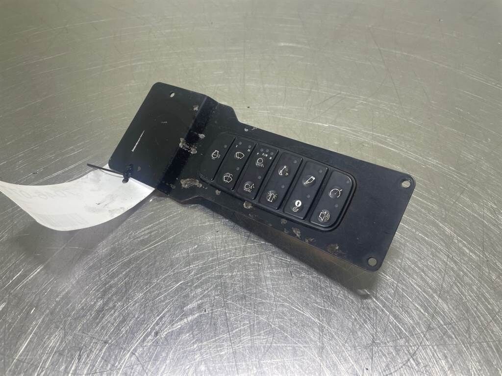 12MTX-6160071-Control cluster/Auftragstastatur 2