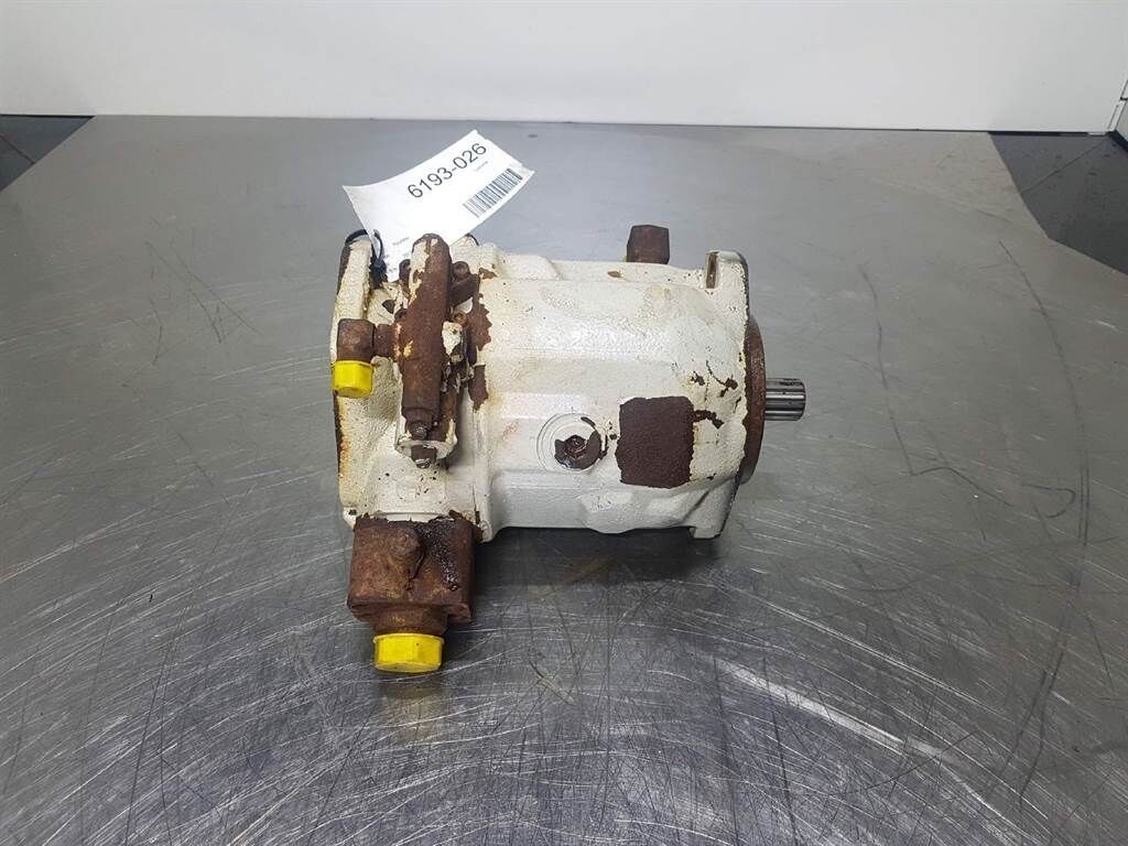 HL760-9 - Load sensing pump 3