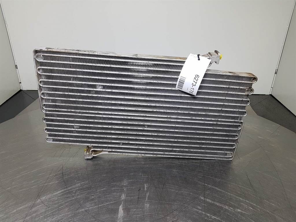 L50F-Modine 5053410-Airco condenser/Airco koeler 1