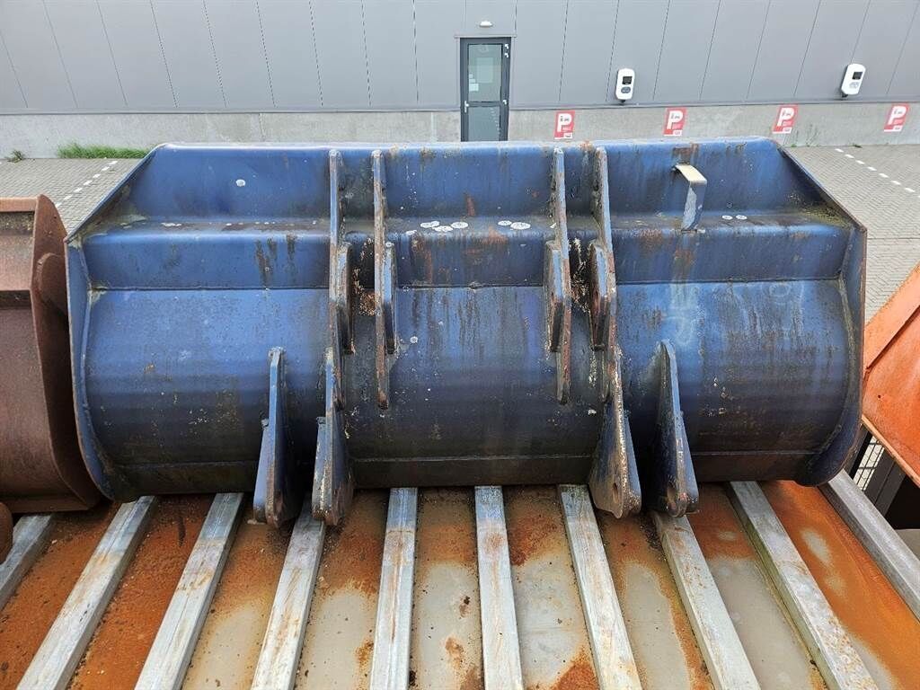 SKL863-SKL861-Bucket/Schaufel/Dichte bak 3
