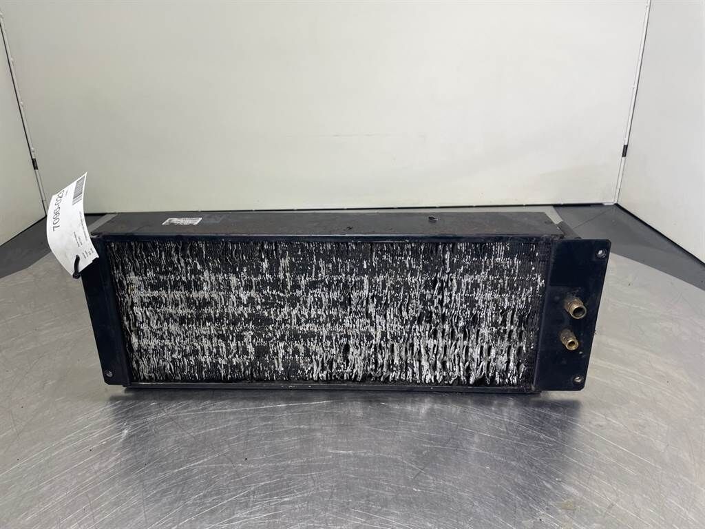 W110C-Denso 76082744-Airco condenser 3