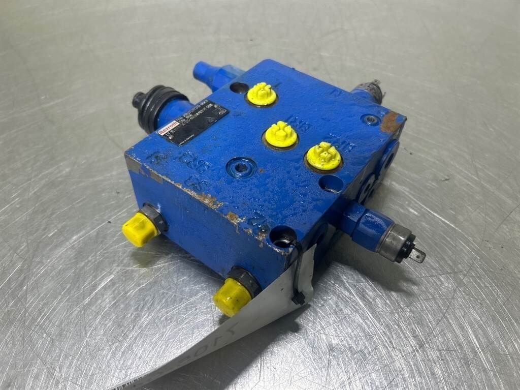 TW150-4695325-Compact brake block 2