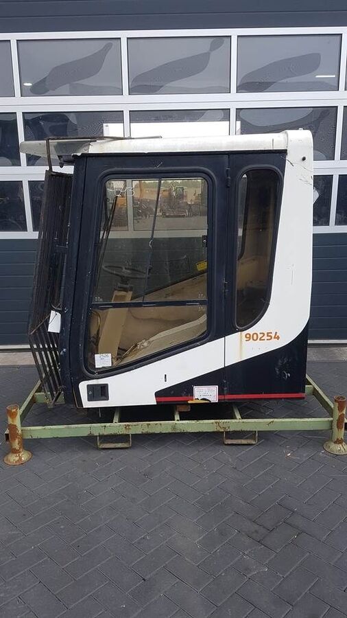 M 318 - /Kabine/ e 3