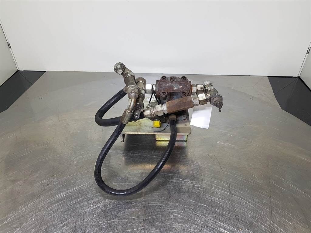A934C-10293680-Drive motor/Fahrmotor/Rijmotor 2
