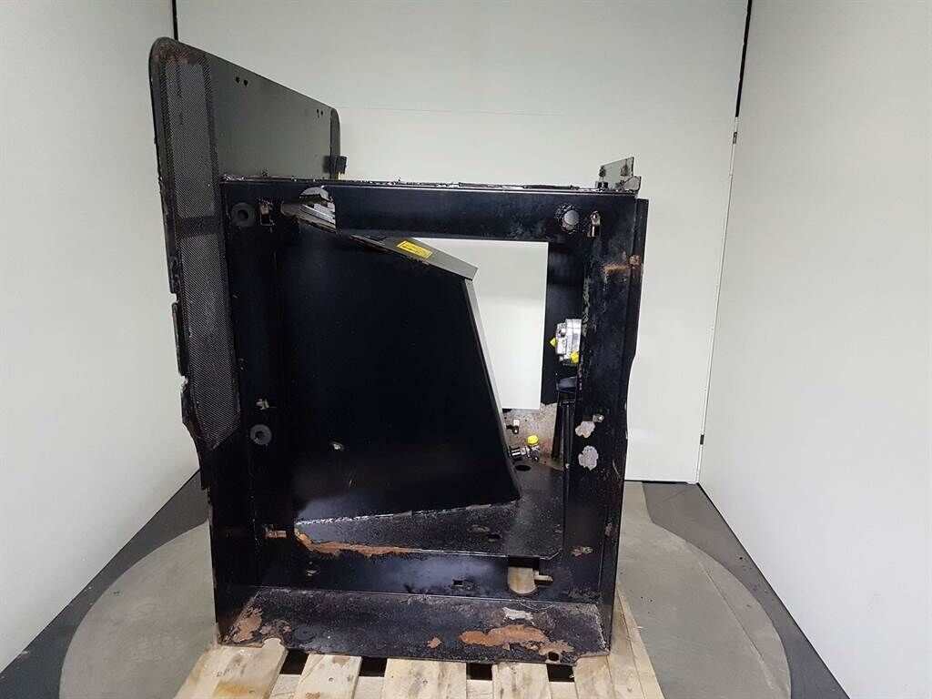 621D-84528083-Tank/Behälter/Reservoir 3