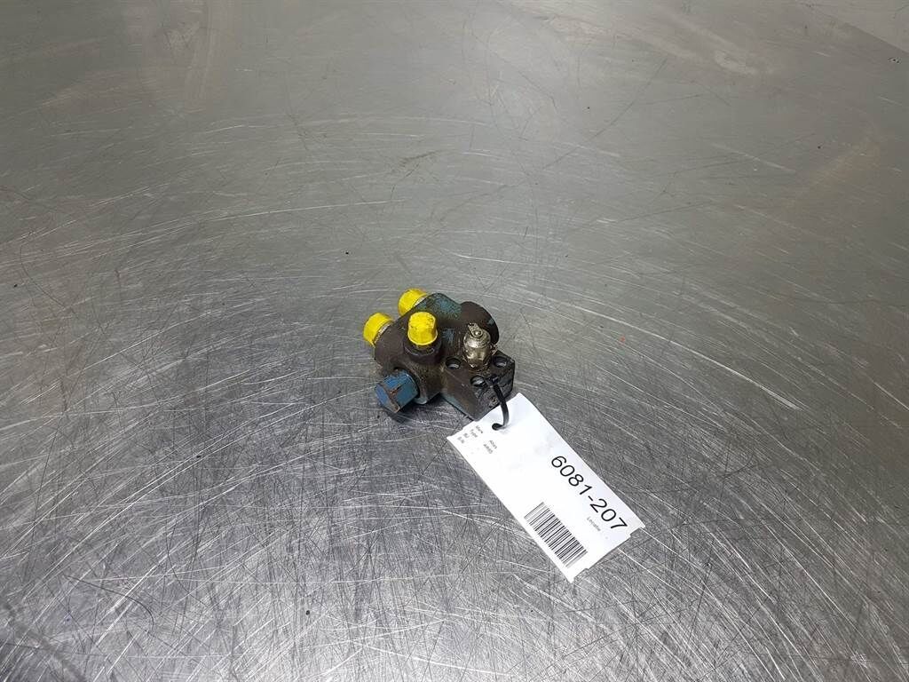 AR65 - Priority valve/Prioritaetsventil 1