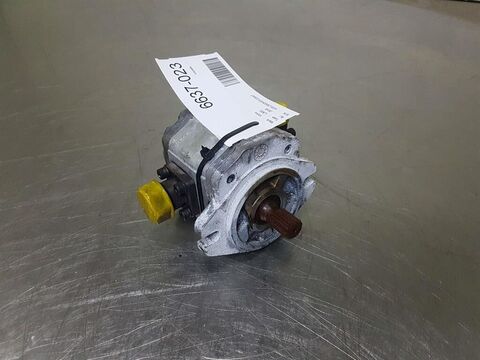 Sonstige L30G-15232517-Gearpump/Zahnradpumpe/Tandwielpomp