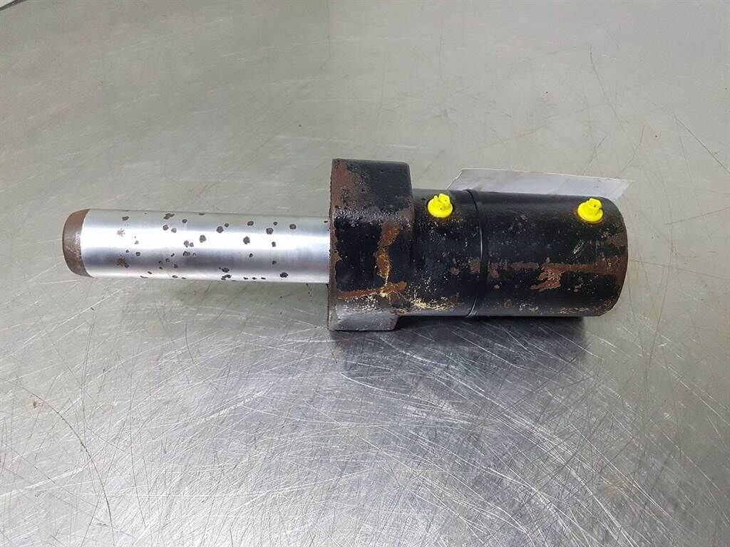 TL100-6502116200-Quick hitch cylinder 1