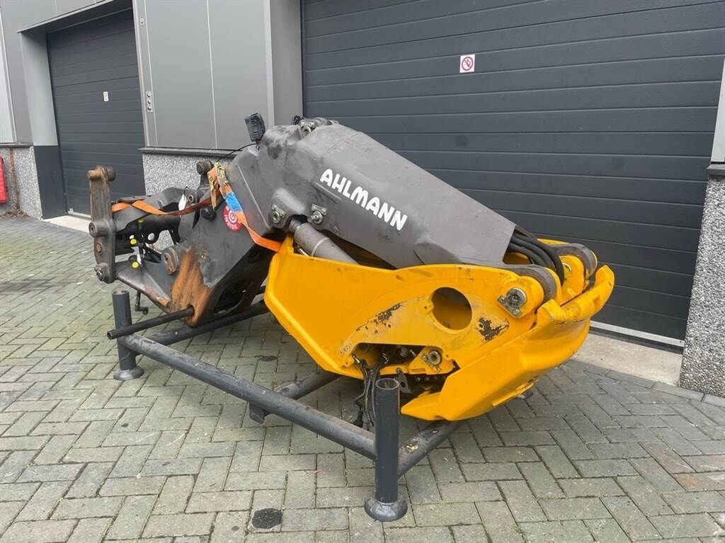 AS900-23115595-Lifting framework/Schaufelarm/Gie 2